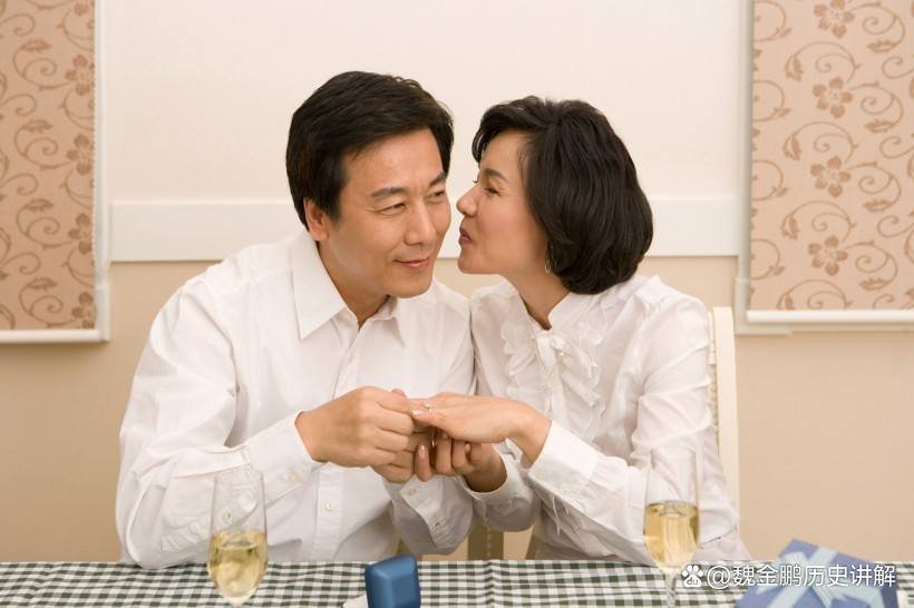 爱情从来就不是小孩子过家家那么简单，那么成熟的爱情观有哪些呢？