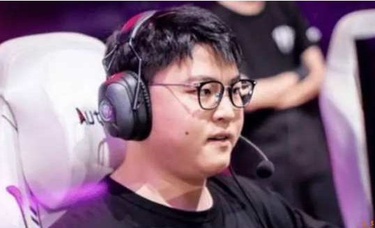 LOLcjb是什么梗？