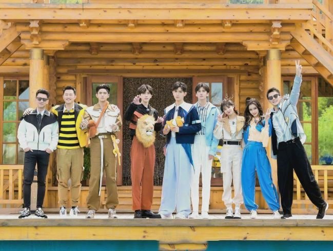 《奔跑吧》第10季常驻嘉宾名单都有哪些艺人？