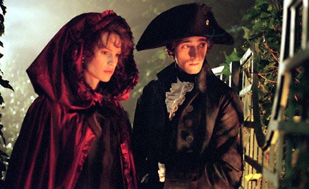 扬眉女子的影片评论