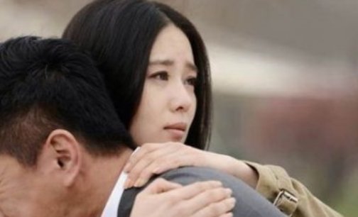 《步步惊情》一炮而红，谁知道《步步惊情》讲的什么故事？