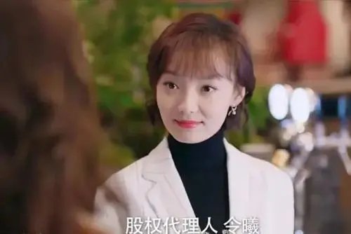 《我的青春谁做主》中的李霹雳和谭松韵是好友，对她你有哪些了解？