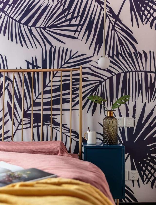 成都姑娘自律的生活,全屋又酷又浪漫,她们到底有多内卷?