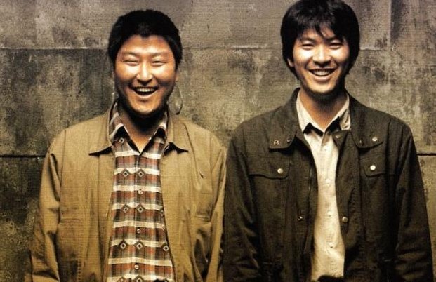 刚看完《杀人回忆》，有谁知道这部片子的后来结局么！到底破案没