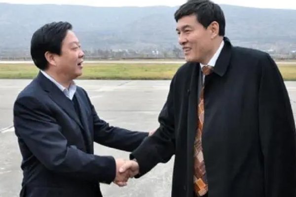 毛阿敏富豪老公猝死，知情人透露出了哪些详情？