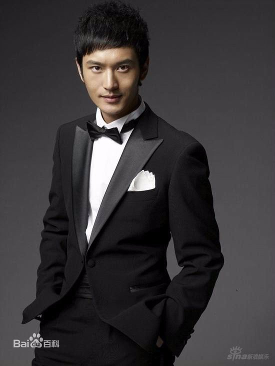 黄晓明工作室的介绍