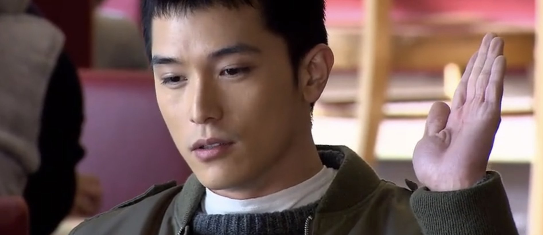 《无懈可击之高手如林》主演都是谁，讲述的是快意恩仇的江湖故事吗？