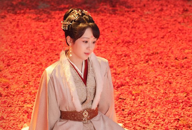 长相思杨紫第几集恢复女装