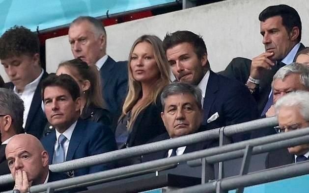 贝克汉姆久别重逢阿汤哥，撞拳庆进球兄弟情深，他们当初有何交集？