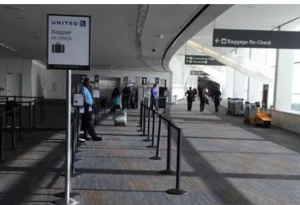 怎么查自己的航班在哪个航站楼？