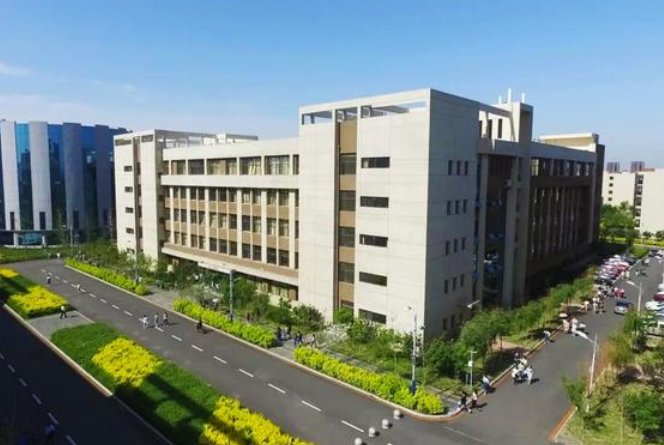 沈阳科技学院是几本学费多少