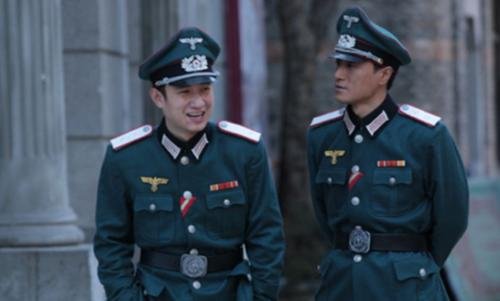 《雪豹》电视剧中周文怎么当上的清风寨二当家？