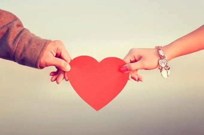 “谁爱我，我就爱谁。”正确吗？