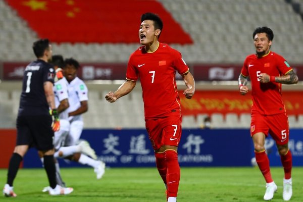 武磊当选世界杯亚预赛月度最佳球员，这是实至名归吗？