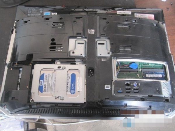 如何拆卸联想y480笔记本电脑？