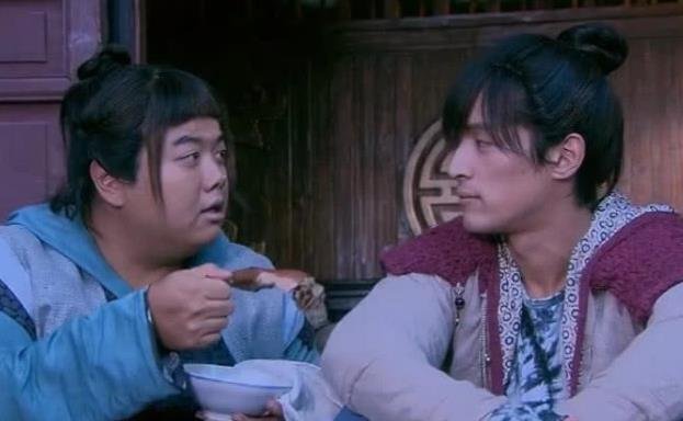 仙剑3中为何雪见叫景天为菜牙?