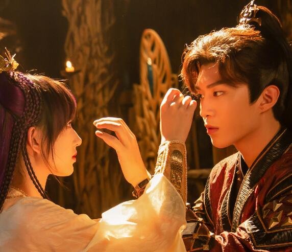 灵域秦烈喜欢谁 秦烈的官配是凌语诗还是宋婷玉