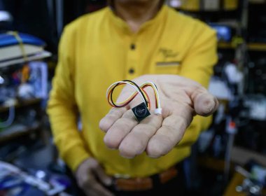 三人在情侣酒店安摄像头：七天拍摄近五千个私密视频，你还敢住酒店吗？