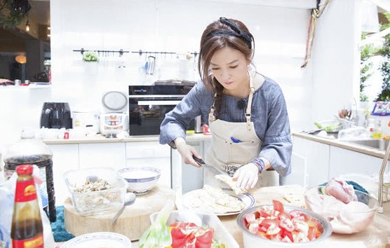 赵薇最近正式宣布国籍，为何知道原因后粉丝沉默了？