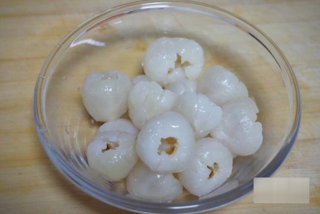 荔枝塞肉怎么做