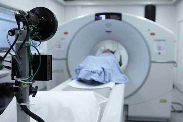 在河南女子嗜睡20余天醒后智商如低幼这件事中，有哪些值得关注的信息？