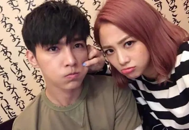 鬼鬼和炎亚纶是什么关系