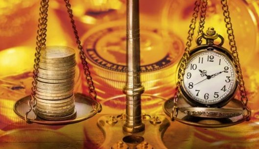 村镇银行如果最后无法兑付储户存款，储户损失谁负责？