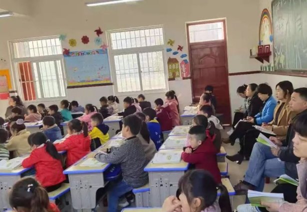 昨儿拼音怎么写