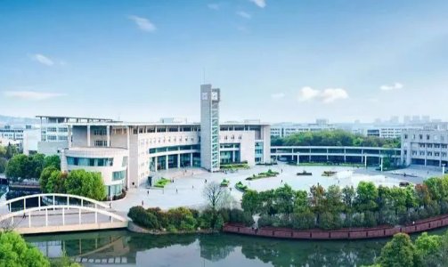 湖北经济学院法商学院专科怎么样