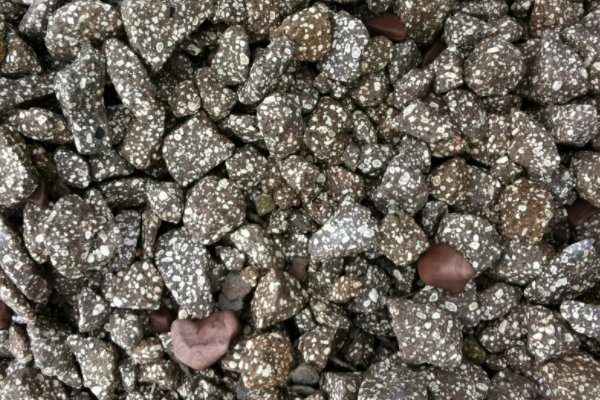 麦饭石是什么东西