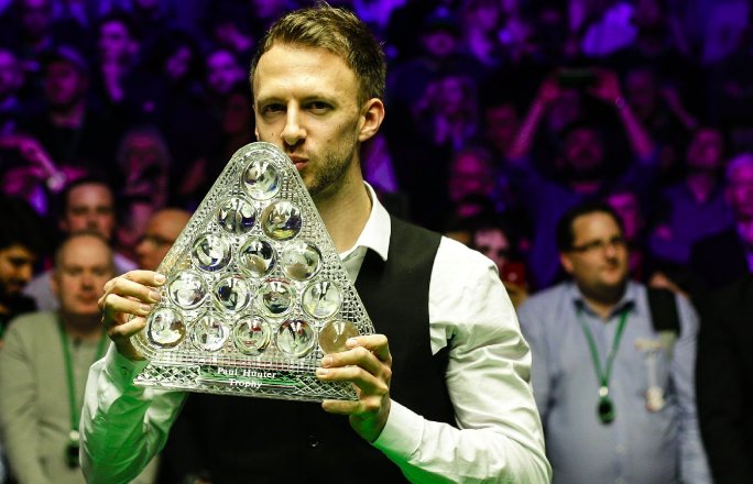 特鲁姆普的职业生涯是怎样的？