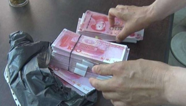 浙江小学生捡六百元原地等失主1小时，如若你捡到钱会怎么处理？