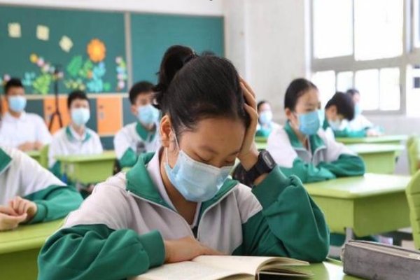 应接不暇的暇什么意思