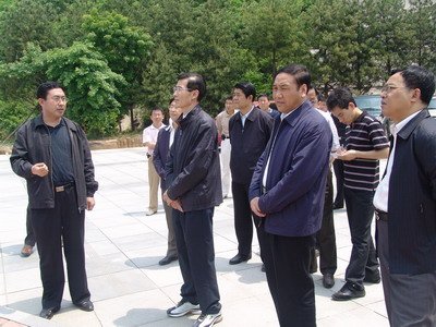 张成寅的工作履历