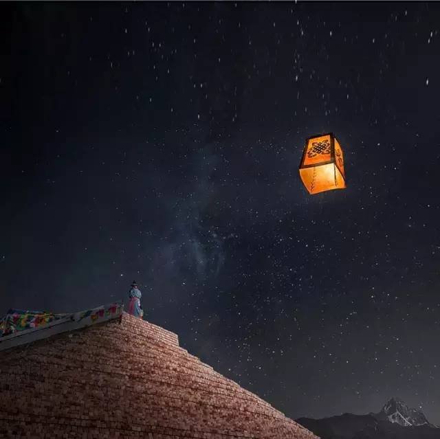 千江有水千江月，万里无云万里天，这句话出自哪首诗？