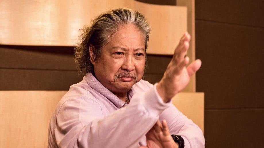 洪金宝谈马云，他是谁我不认识，是李连杰请我来的，有钱了就不起吗？