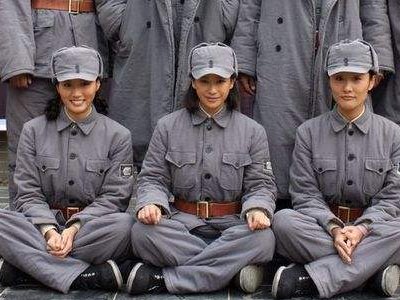 电视剧《奸细》中谁是含羞草．老虎．水手？共有多少集？