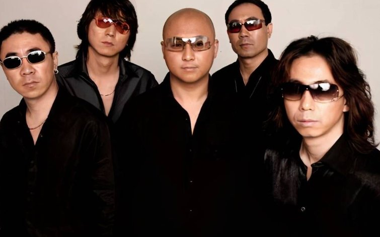 零点乐队主唱叫什么名字