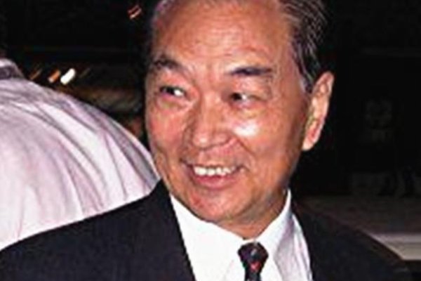 90岁老戏骨张铮去世！你对他了解多少？