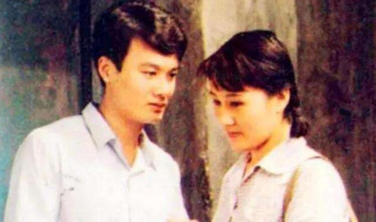 电视剧渴望的剧情介绍