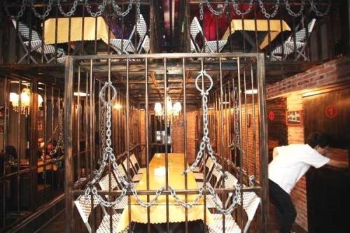 日本的特色餐厅，未满18岁的男女禁止入内，这是为啥？