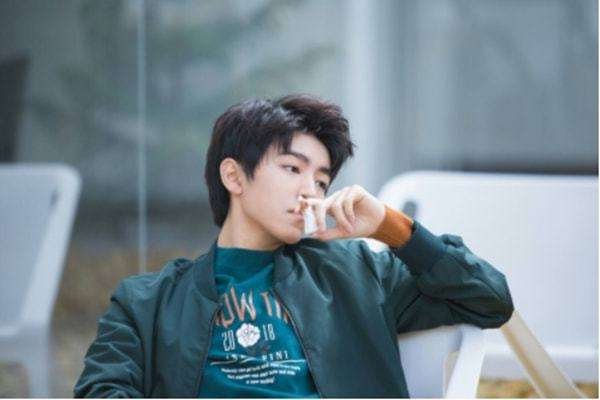 王俊凯和易烊千玺算是同一起点，可现在他们之间的距离为什么越来越大？