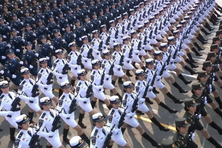 阅兵仪式什么时候开始呢？