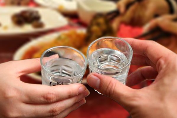 河南南阳男子拿驾照11天酒驾被一次性记38分，你如何看待这件事？