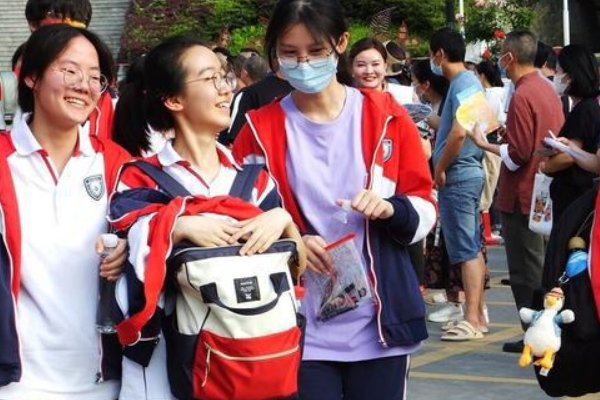 2023年湖北高考状元是谁啊