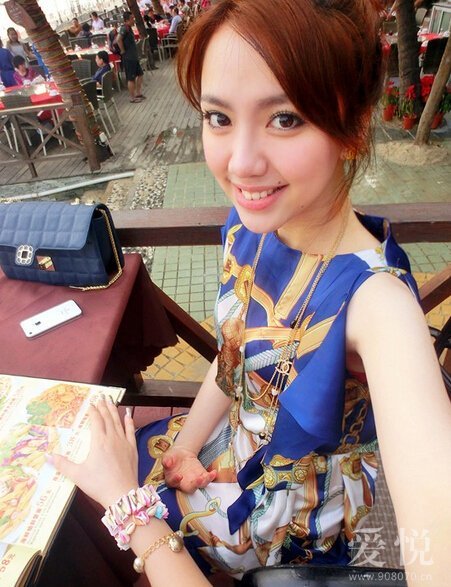 梁小竹的个人经历