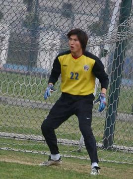 虞伟亮的场外生活