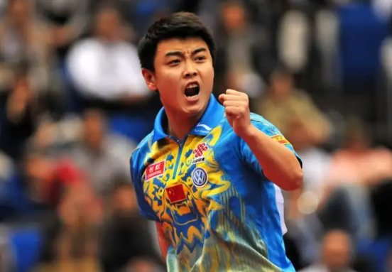 王皓是谁的教练?