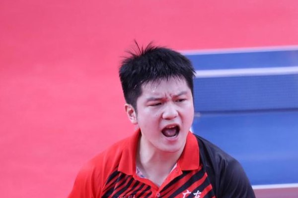 樊振东呼吁球迷理性追星谢绝礼物，被赞人间清醒，他的身上有哪些正能量？