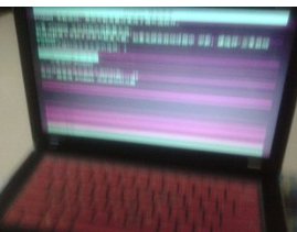 为什么电脑玩一会就屏幕就抖动了？